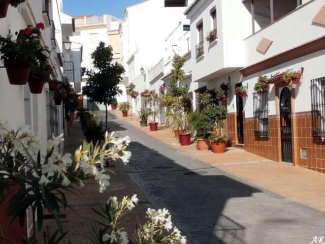 Alojamiento en Estepona Exterior foto